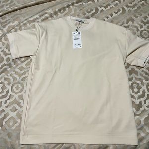 ZARA SHORT SLEEVE SWEATSHIRT!